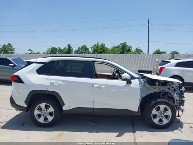 2T3RWRFV7KW042080 Toyota Rav4 Hybrid Xle