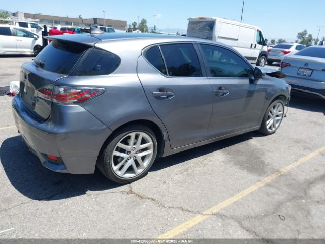 JTHKD5BH9F2215210 Lexus CT 200H