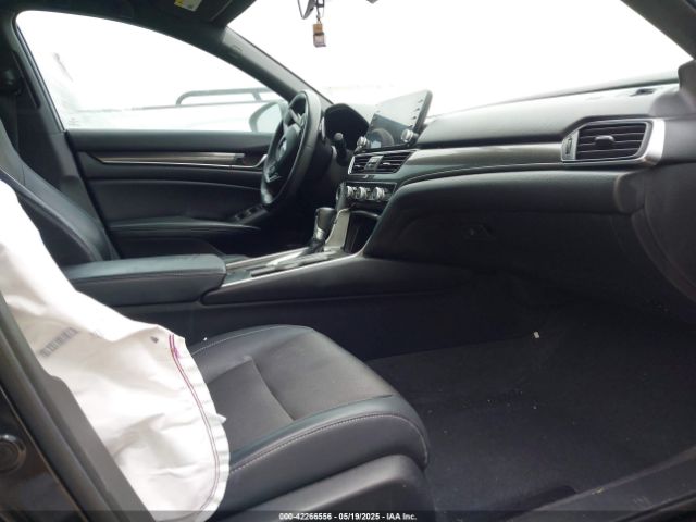 1HGCV1F37JA221971 Honda Accord Sport