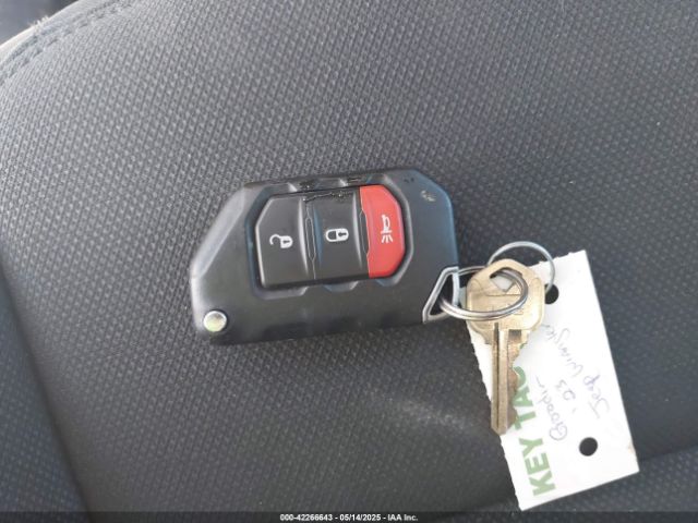 2023 JEEP WRANGLER 1C4HJXDG1PW531053 Photo 10