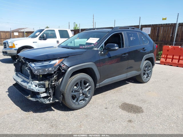 2T3J1RFV8RW462680 Toyota Rav4 Adventure