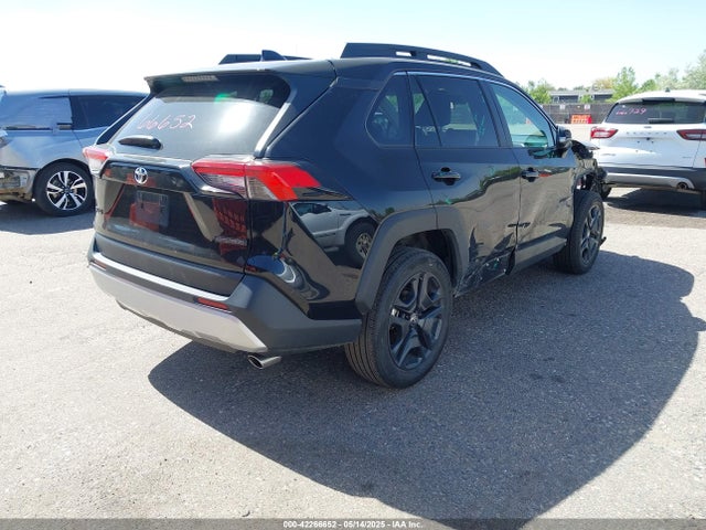 2T3J1RFV8RW462680 Toyota Rav4 Adventure