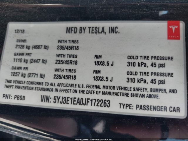 2018 TESLA MODEL 3 5YJ3E1EA0JF172263 Photo 8