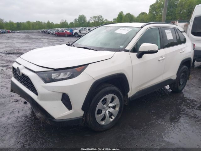 2T3G1RFV2KC017563 Toyota RAV4 LE