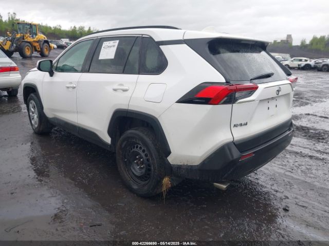 2T3G1RFV2KC017563 Toyota RAV4 LE