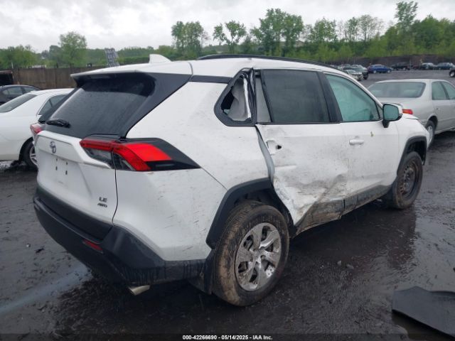 2T3G1RFV2KC017563 Toyota RAV4 LE
