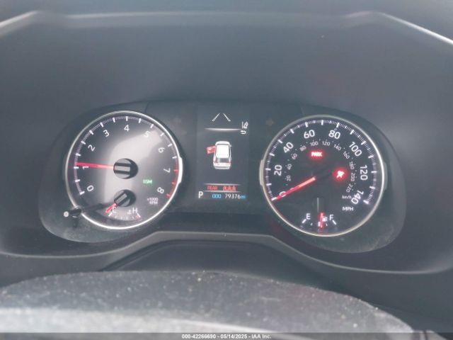 2T3G1RFV2KC017563 Toyota RAV4 LE