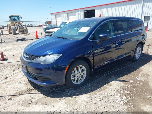 2C4RC1CG1JR186233 Chrysler 2018
