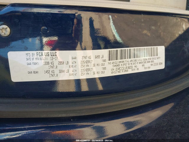 2C4RC1CG1JR186233 Chrysler 2018