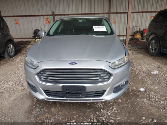 1FA6P0H7XE5390435 Ford FUSION SE