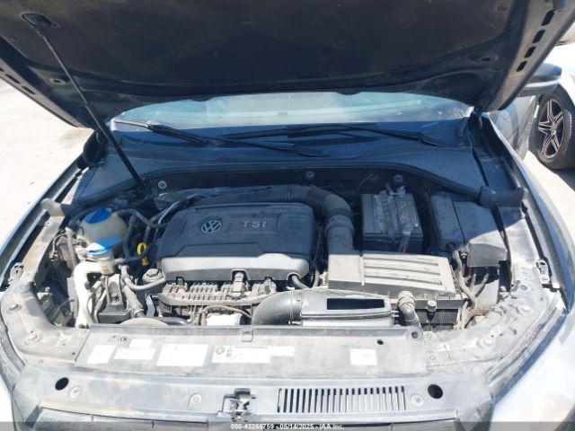 1VWBT7A39EC073971 Volkswagen Passat 1.8t Se