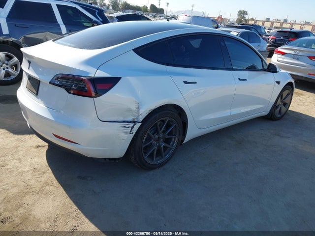 2022 TESLA MODEL 3 5YJ3E1EA2NF315607 Photo 3