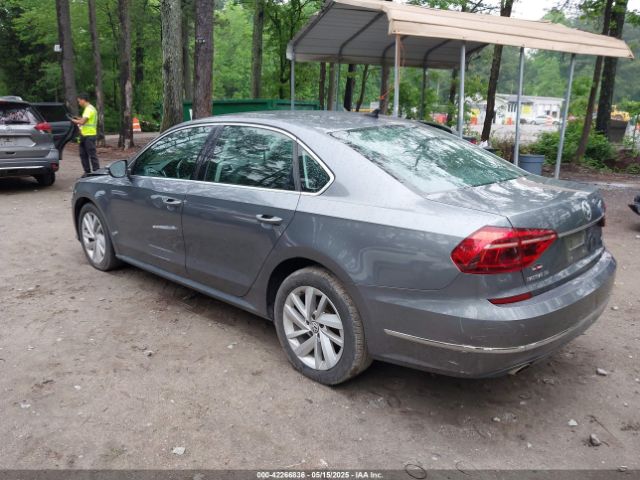 1VWBA7A30JC027199 Volkswagen Passat 2.0t Se