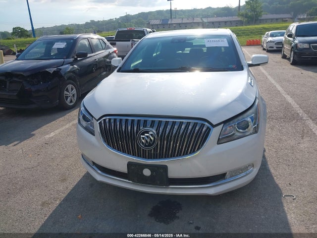 1G4GB5G3XFF314763 Buick lfx