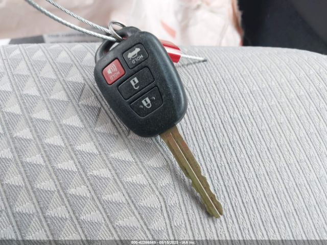 4T1BF1FK5FU079412 Toyota CAMRY SE