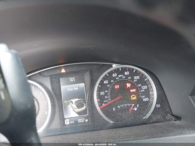 4T1BF1FK5FU079412 Toyota CAMRY SE