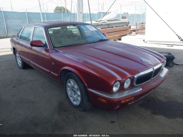 1998 JAGUAR XJ8 SAJHX124XWC834094