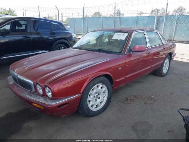 1998 JAGUAR XJ8 SAJHX124XWC834094 Photo 1