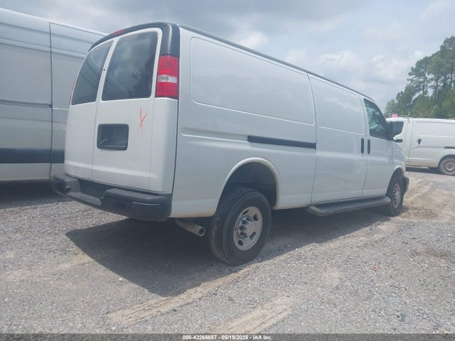 1GCWGBFP3P1243103 Chevrolet lv1