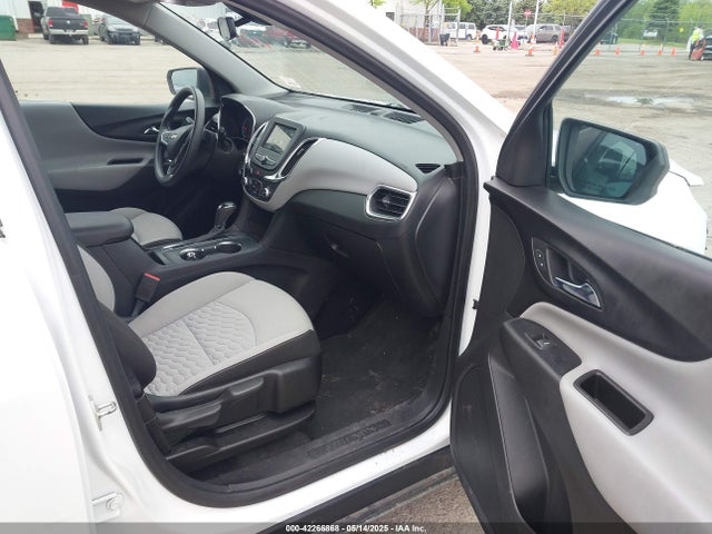 3GNAXHEV4KS530347 Chevrolet EQUINOX LS