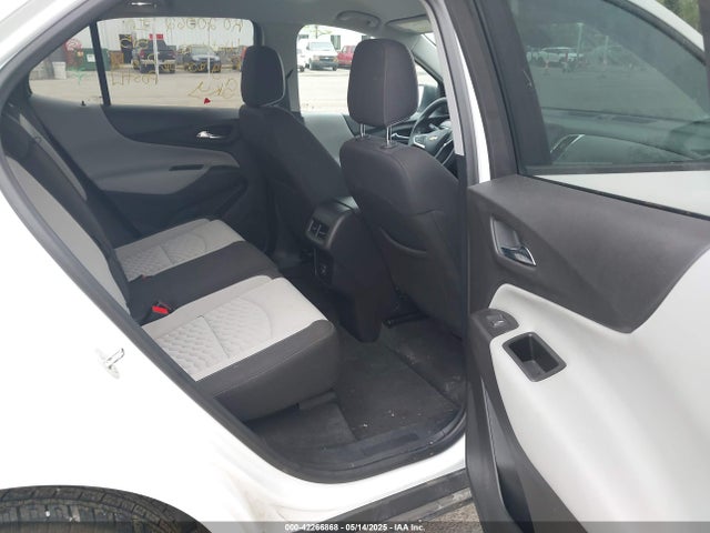 3GNAXHEV4KS530347 Chevrolet EQUINOX LS