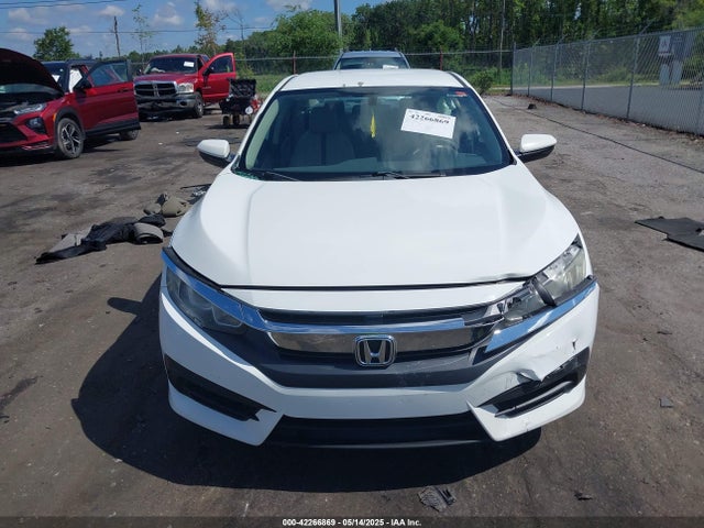 19XFC2F58HE041284 Honda Civic Lx