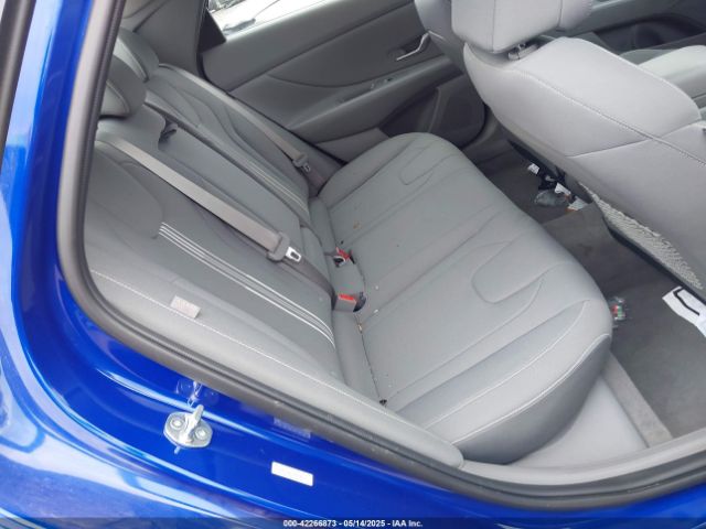 KMHLS4DG2RU750734 Hyundai ELANTRA SEL