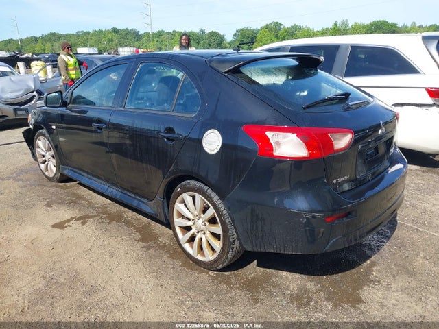 2011 MITSUBISHI LANCER SPORTBACK JA32X8HW9BU001752 Photo 2