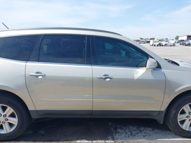 1GNKRHKD2EJ259398 Chevrolet Traverse 2lt