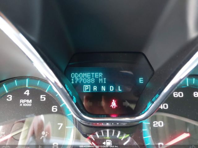 1GNKRHKD2EJ259398 Chevrolet Traverse 2lt