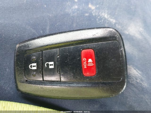 2021 TOYOTA HIGHLANDER 5TDCZRAH1MS536647 Photo 10