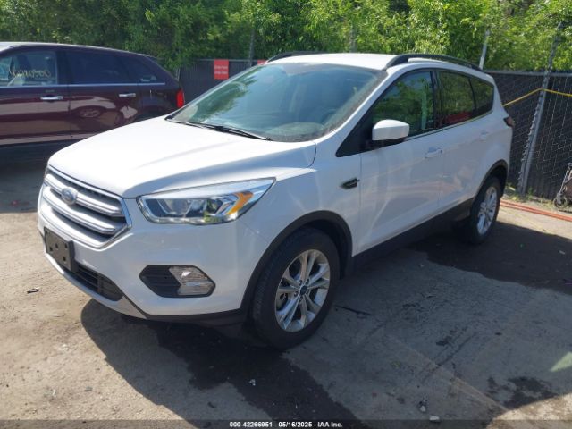 1FMCU9HD7JUA09104 Ford ESCAPE SEL