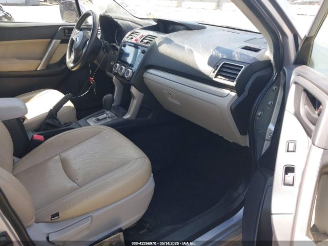 JF2SJADC6GH408838 Subaru Forester 2.5i Premium