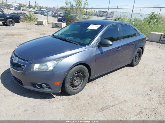 1G1PA5SH1E7344701 Chevrolet Cruze Ls Auto