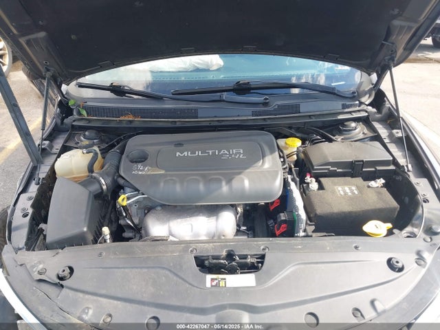 Chrysler 200 Limited 2015 1C3CCCAB1FN582289 Image 10