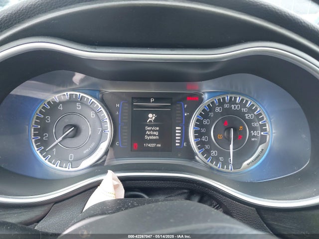 Chrysler 200 Limited 2015 1C3CCCAB1FN582289 Image 7
