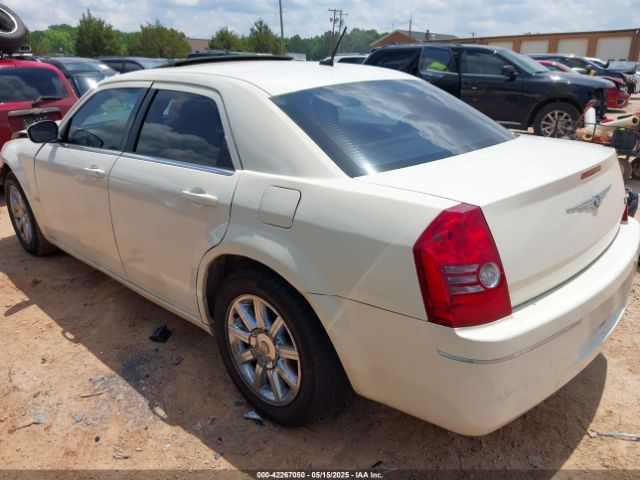 2008 CHRYSLER 300 2C3LA53G58H245470 Photo 2