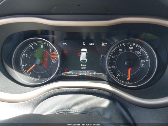 1C4PJLDB3HW516242 Jeep Cherokee Limited Fwd