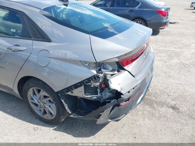 KMHLM4DGXRU661519 Hyundai ELANTRA SEL