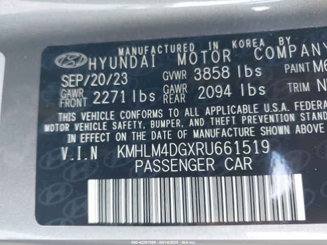 KMHLM4DGXRU661519 Hyundai ELANTRA SEL