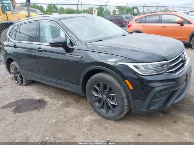 2022 VOLKSWAGEN TIGUAN 3VV2B7AX4NM093585