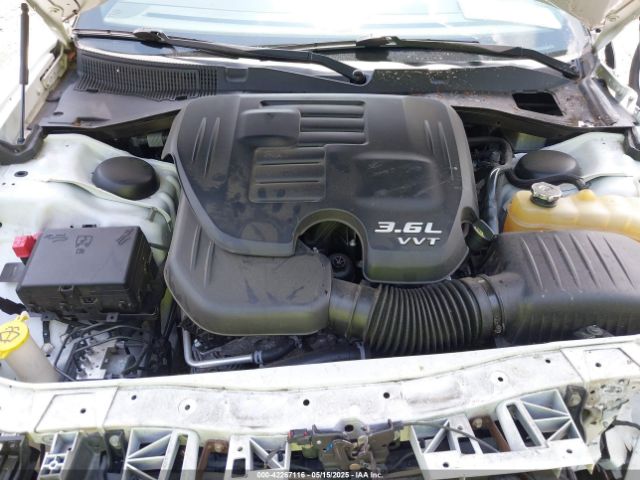 2C3CDXBG1KH725341 Dodge Charger Sxt Rwd