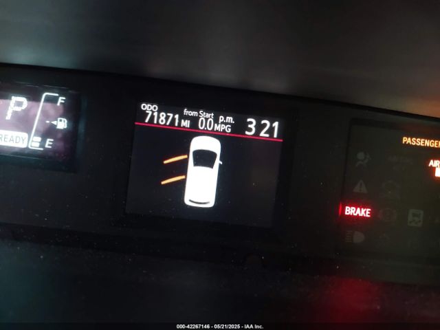 JTDKDTB36E1063708 Toyota Prius C Two