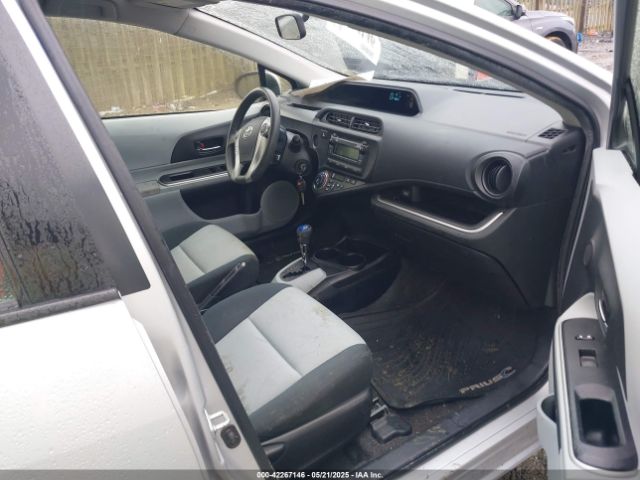 JTDKDTB36E1063708 Toyota Prius C Two