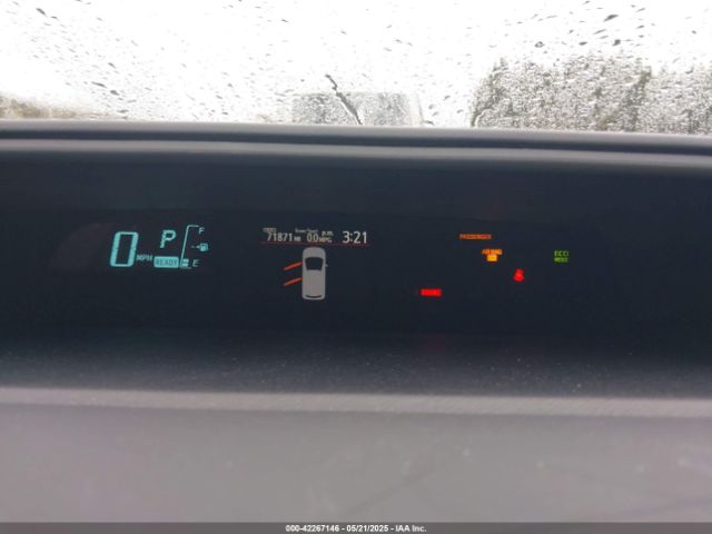 JTDKDTB36E1063708 Toyota Prius C Two