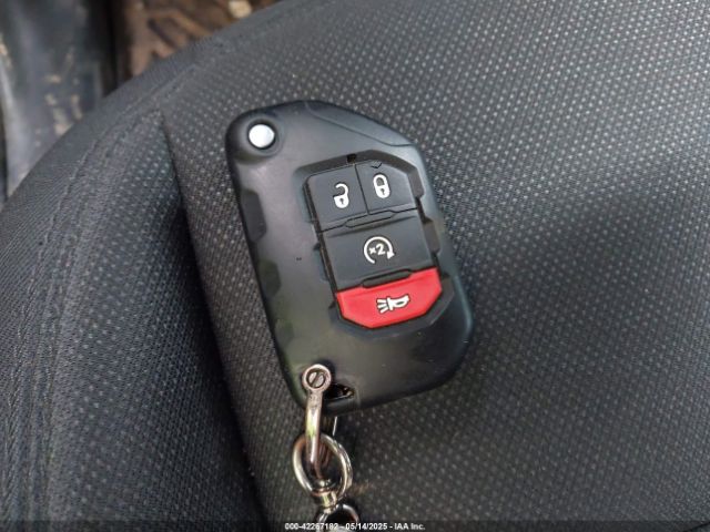 2020 JEEP WRANGLER UNLIMITED 1C4HJXDM8LW320626 Photo 10