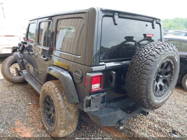 2020 JEEP WRANGLER UNLIMITED 1C4HJXDM8LW320626 Photo 2