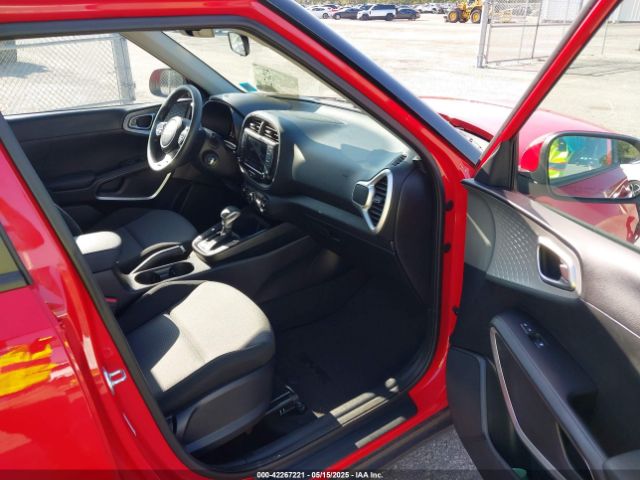 KNDJ23AU5R7231871 KIA SOUL LX