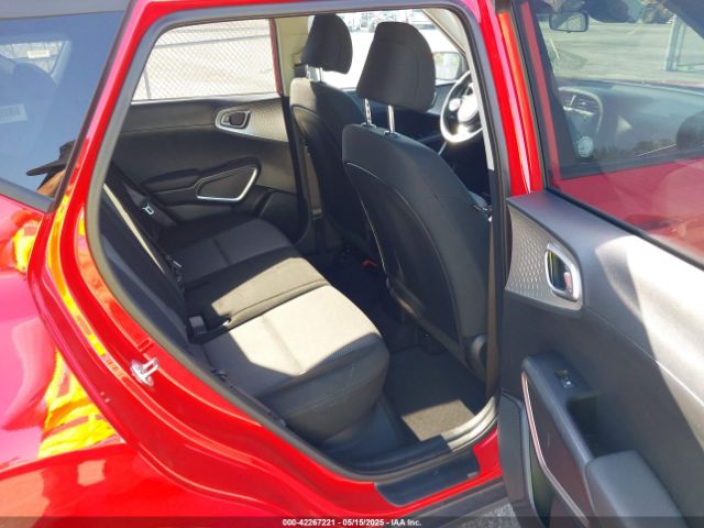KNDJ23AU5R7231871 KIA SOUL LX