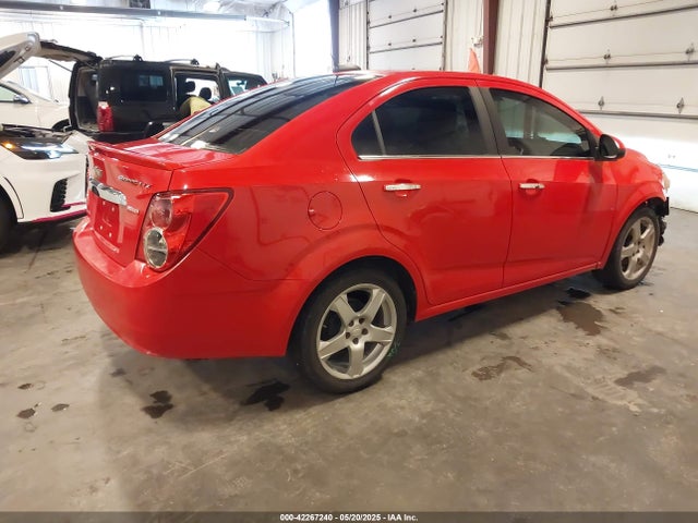 1G1JE5SB7F4102634 Chevrolet Sonic Ltz Auto
